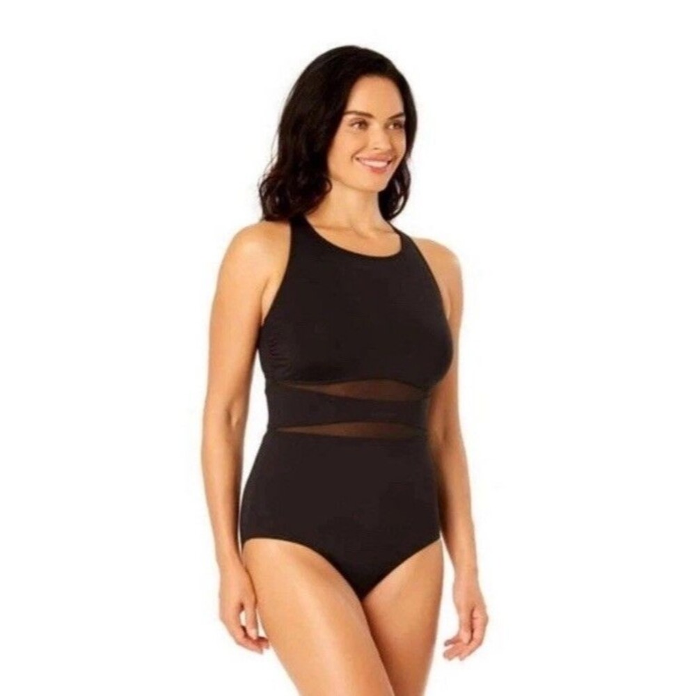 Lands End Women’s One Piece Swimsuit Mesh Criss Cross Straps Padded Bust Medium